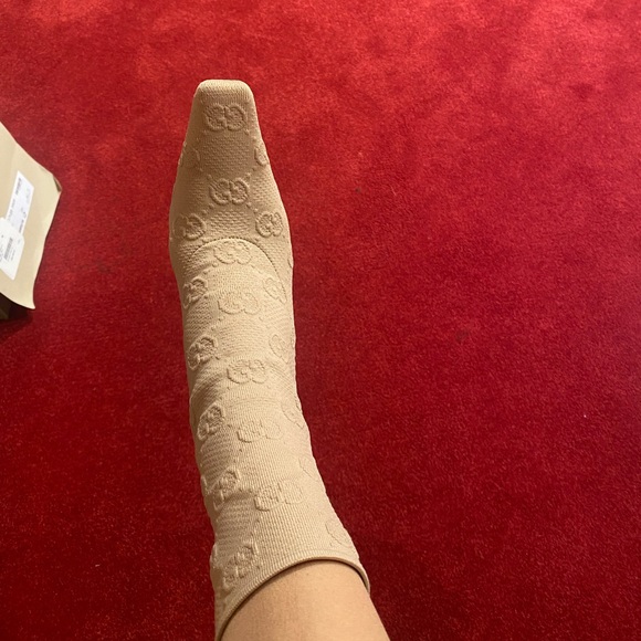 Gucci Knit Ankle Boots in Nude - Picture 4 of 5